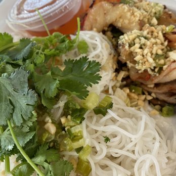 Saigon 2 - Vermicelli bowl - Vietnamese Near Me - Rio Rancho, New Mexico