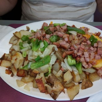 Donna Kaye's Cafe - Denver omelette and homestyle potatoes, can you believe the size of that omelette? It's huge! - American Near Me - Bakersfield, California Donna Kaye's Cafe - Denver omelette and homestyle potatoes, can you believe the size of that omelette? It's huge! - American Near Me - Bakersfield, California