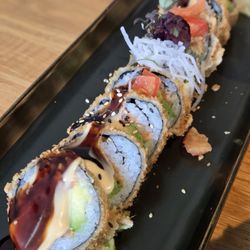 ANAMI - Salmon Tempura Roll
