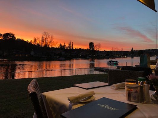 The Landing Grill & Sushi Bar by null