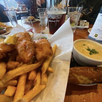 Full Sail Brew Pub - Pubs Near Me - Hood River, Oregon Full Sail Brew Pub - Pubs Near Me - Hood River, Oregon