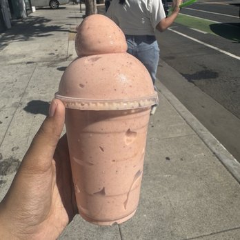 Main Squeeze - Tropical Mix - Juice Bars & Smoothies Near Me - Santa Monica, California Main Squeeze - Tropical Mix - Juice Bars & Smoothies Near Me - Santa Monica, California