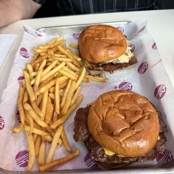 Bub’s Nola - 2 Bub Burgers and Fries - American Near Me - New Orleans, Louisiana Bub’s Nola - 2 Bub Burgers and Fries - American Near Me - New Orleans, Louisiana