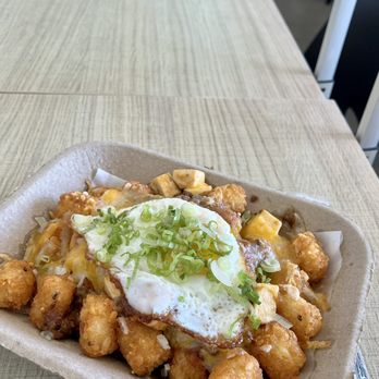 Bopomofo Cafe - Mapo Tots with Fried Egg ($16) - Bubble Tea Near Me - San Gabriel, California