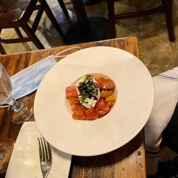 Bistro Mistral - French Near Me - Houston, Texas
