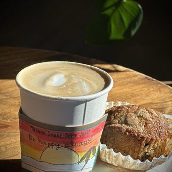 Panama Bay Coffee - Carmelita Latte with Banana Blueberry Muffin - Cafes Near Me - Livermore, California Panama Bay Coffee - Carmelita Latte with Banana Blueberry Muffin - Cafes Near Me - Livermore, California