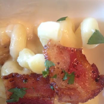 Applebee's Grill + Bar - My future son-in-law would love most items on the menu because of the bacon! - Sports Bars Near Me - Taylorsville, Utah