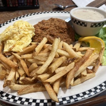 Black Bear Diner - Chicken Fried Steak (560 cals.) - Diners Near Me - Colma, California Black Bear Diner - Chicken Fried Steak (560 cals.) - Diners Near Me - Colma, California