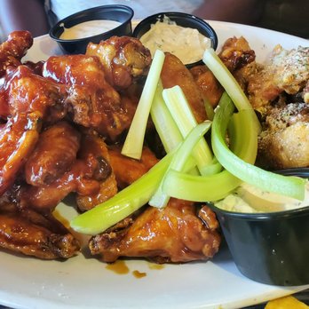J Roo's Restaurant - Wings (3 flavors) Teriyaki, Honey BBQ, Garlic Parmesan - Pizza Near Me - North Haven, Connecticut