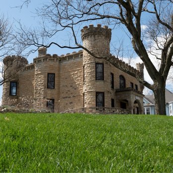 Bishops Hill Winery - Wineries Near Me - Joliet, Illinois