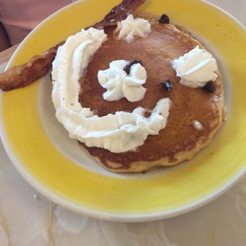 The Kitchen Table - My daughter was perfectly happy with the pancake and bacon. She didn't leave a single bite on the plate. :) - American Near Me - North Myrtle Beach, South Carolina The Kitchen Table - My daughter was perfectly happy with the pancake and bacon. She didn't leave a single bite on the plate. :) - American Near Me - North Myrtle Beach, South Carolina