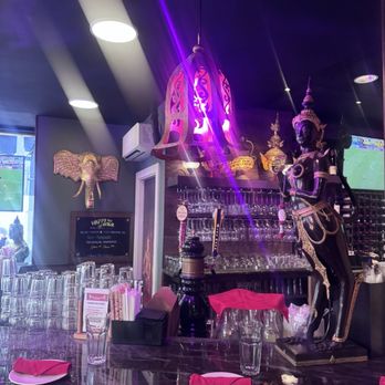 Nicky's Thai Kitchen - Thai Near Me - Pittsburgh, Pennsylvania