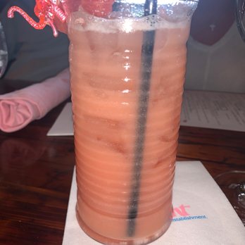 The Pink Elephant - Guava grapefruit smash - American Near Me - Boca Grande, Florida