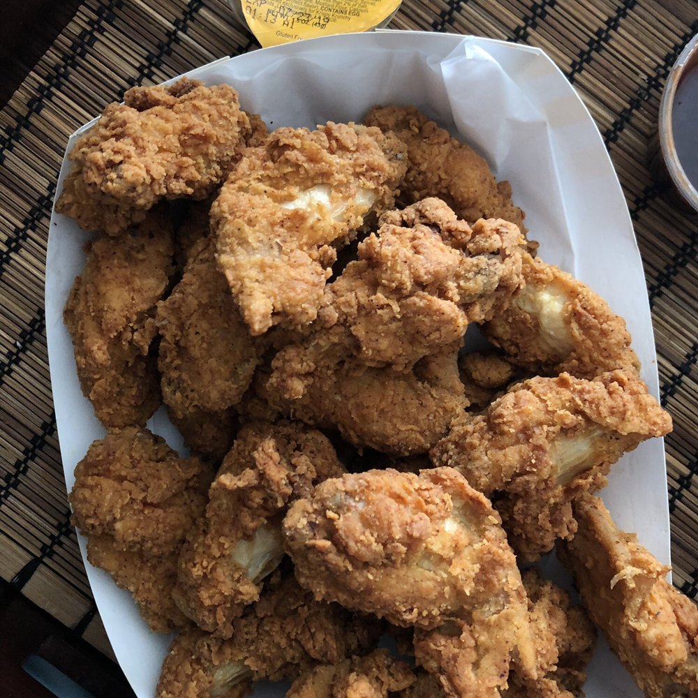 Crispy Fried chicken - 20-pc wings with honey mustard sauce - Halal Near Me - Anaheim, California Crispy Fried chicken - 20-pc wings with honey mustard sauce - Halal Near Me - Anaheim, California