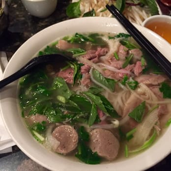 Pho Tay Ho - Pho Dac biet, extremely tough tendon... - Vietnamese Near Me - Montreal, Quebec