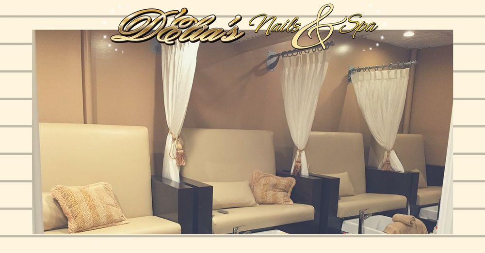 D'Elia's Nails & Spa Logo