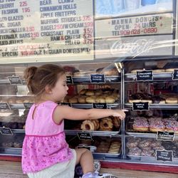 Manna Donuts - Picking out a donut