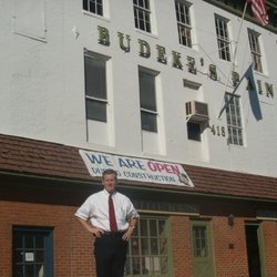 Budeke's Paints