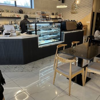 Yemerica - The inside - Breakfast & Brunch Near Me - West Hartford, Connecticut Yemerica - The inside - Breakfast & Brunch Near Me - West Hartford, Connecticut