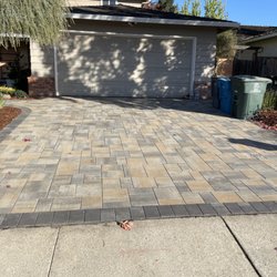 Total Landscape - Paver driveway