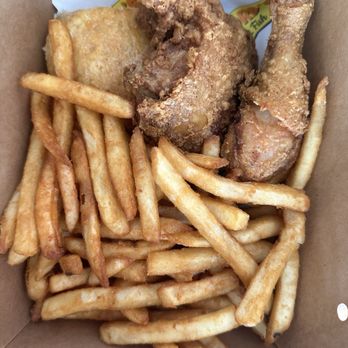 Clifford's Chicken and Fish - 2 piece dark meat fried chicken meal - Seafood Near Me - Mountain View, California Clifford's Chicken and Fish - 2 piece dark meat fried chicken meal - Seafood Near Me - Mountain View, California