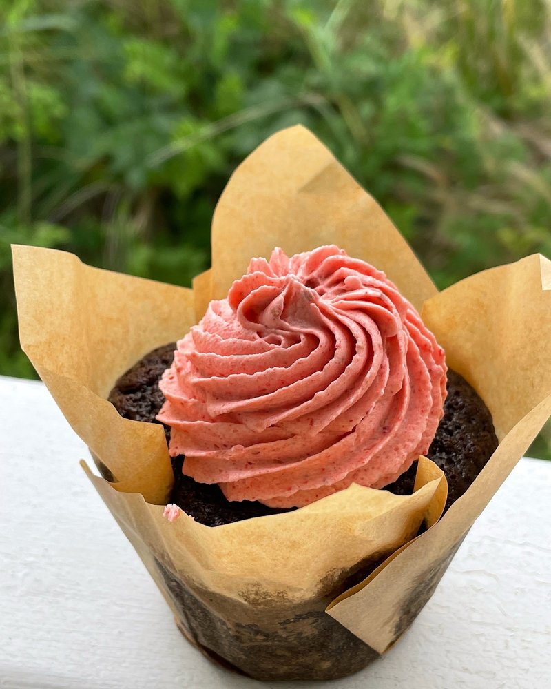 CAKE CHARLES Updated September 2024 11 Photos 303 Jefferson Ave