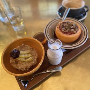 Broder Øst - Uunipuuro and baked grapefruit with nuts and brown sugar - Breakfast & Brunch Near Me - Hood River, Oregon
