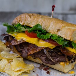 Horseradish Roast Beef & Cheddar