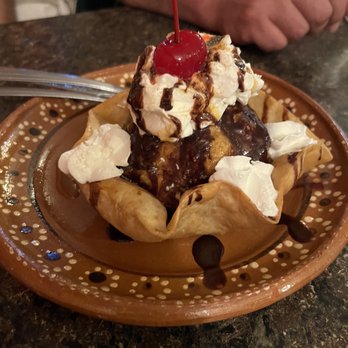 Los Compadres - Mexican Near Me - Burlington, Wisconsin