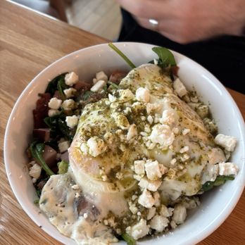 The Table - Cali Bowl - Cafes Near Me - Harrisburg, Pennsylvania