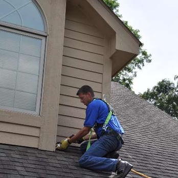 Propestmen Bat & Mice Experts - Cory applying a bat exclusion in Ohio - Pest Control Near Me Propestmen Bat & Mice Experts - Cory applying a bat exclusion in Ohio - Pest Control Near Me