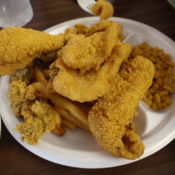 Le Cafe - Proving my childhood theory that meals made up solely of yellow and off-white foods taste the best. - Seafood Near Me - Breaux Bridge, Louisiana
