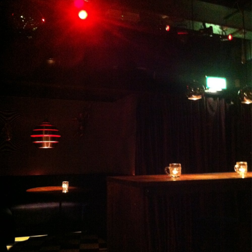 Callooh Callay - Cocktail Bars Near Me - London, XGL Callooh Callay - Cocktail Bars Near Me - London, XGL