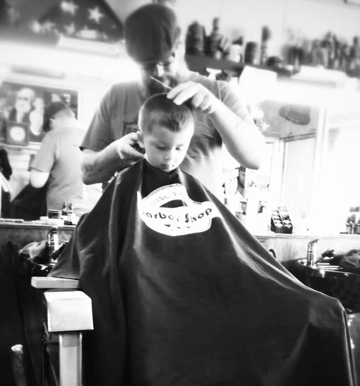 FRANKLIN PLAZA BARBER SHOP Updated October 2024 21 Photos & 41