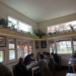 Le Mu Eats - Inside
