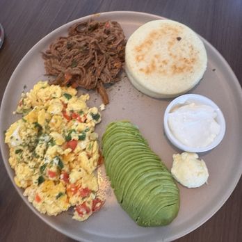 Dolce & Bake Café/Bakery - Criollo - Cafes Near Me - Orlando, Florida