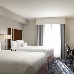 Fairfield by Marriott Inn & Suites San Diego Old Town