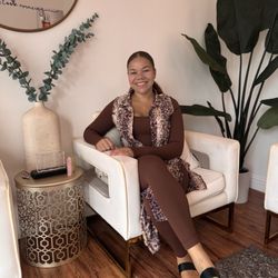 Smile Maker Spa and Skin Care - Beautiful ambiance