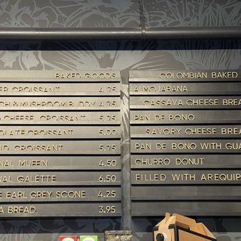 Magnifico Coffee Roasters - Coffee & Tea Near Me - Chicago, Illinois