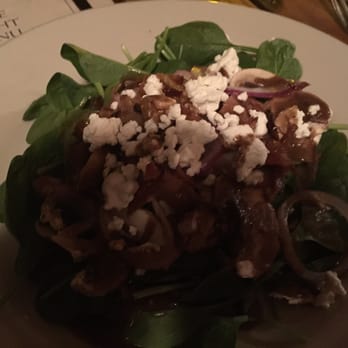 Onieals - Spinach salad - American Near Me - Hoboken, New Jersey Onieals - Spinach salad - American Near Me - Hoboken, New Jersey