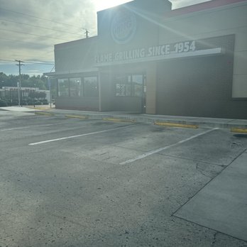 Burger King - This is the place in tullahoma TN - Fast Food Near Me - Tullahoma, Tennessee