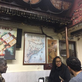 Bodega Carol - Spanish Near Me - Barcelona, B