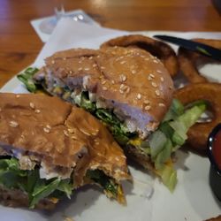 Froggie's Pub & Grill - Daddy Mac
