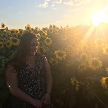 Colby Farm - Great place to come with friends and family at the end of summer to take photographs! - Bakeries Near Me - Newbury, Massachusetts
