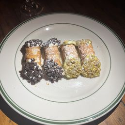 Cannolis