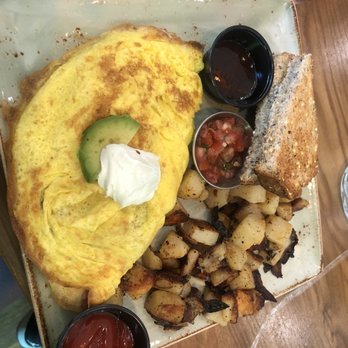 First Watch - Bacada Omelette - Breakfast & Brunch Near Me - Panama City Beach, Florida
