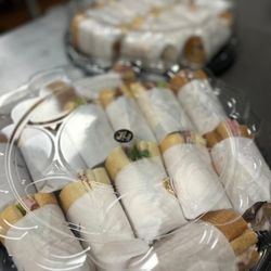 Garlishious Deli - We do catering