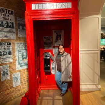 Harry Potter Shop - Books, Mags, Music & Video Near Me - New York, New York