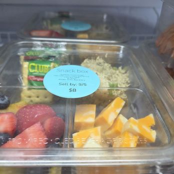 Sippin & Grazin - Sandwiches Near Me - Gray, Georgia Sippin & Grazin - Sandwiches Near Me - Gray, Georgia