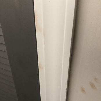 Kimpton Brice Hotel - Dirty walls with makeup on them - Hotels Near Me - Savannah, Georgia